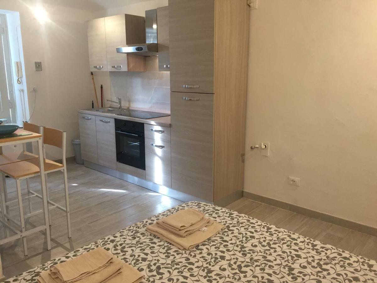 Appartement Monolocale via Berthollet 6 à Turin Extérieur photo